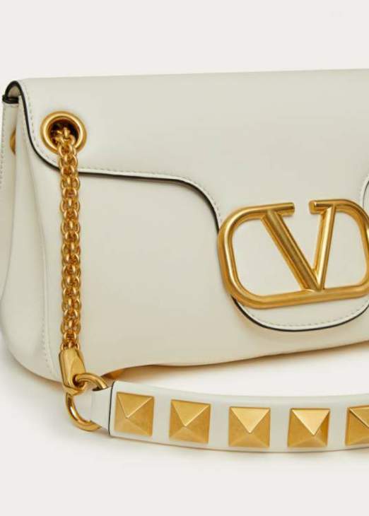 Picture of Valentino Handbags _SKUfw207740329fw